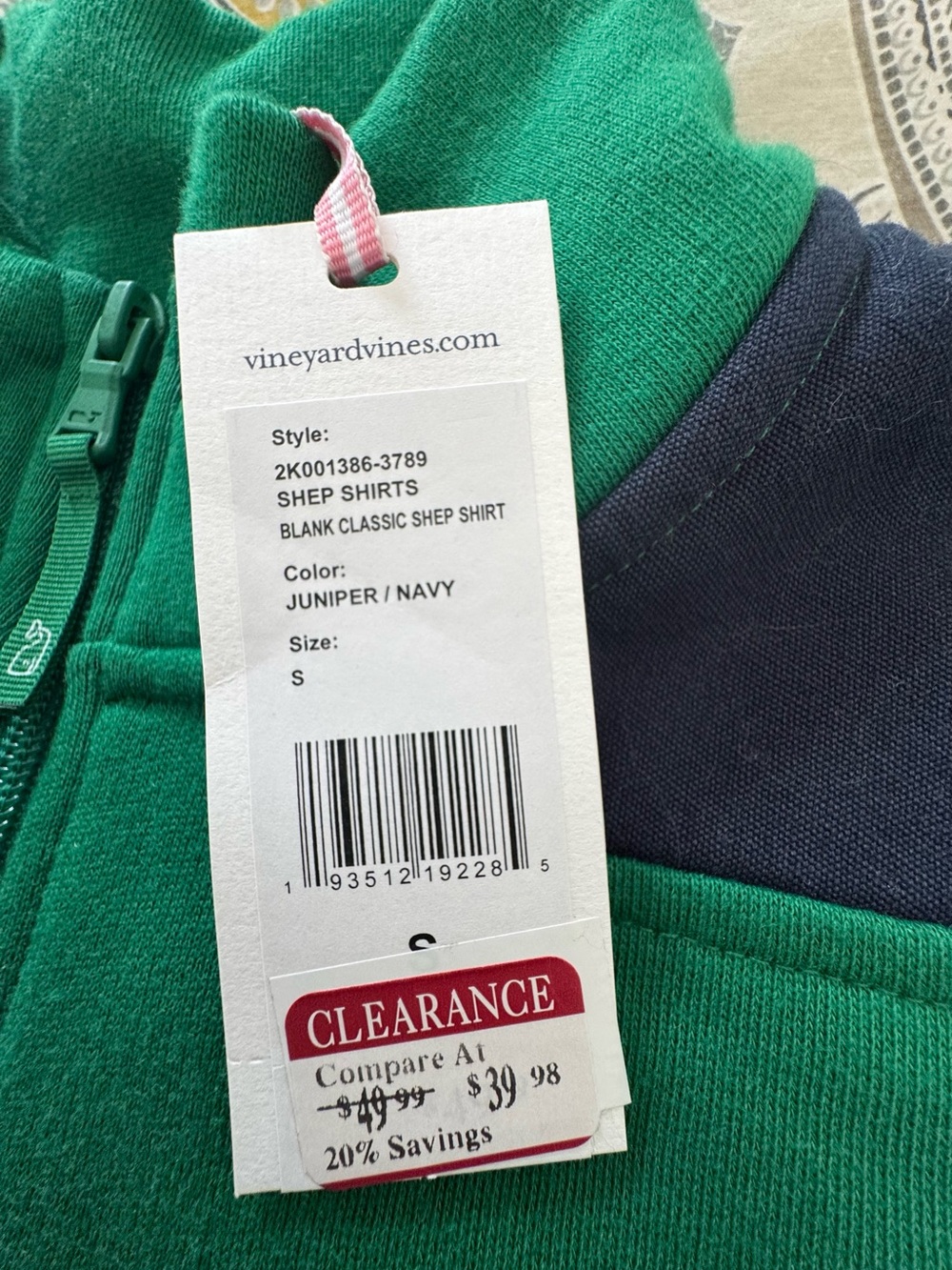 NEW Women Vineyard Vines Green Quarter-Zip Shep Shirt with Navy Shoulder Panels - Picture 2 of 5